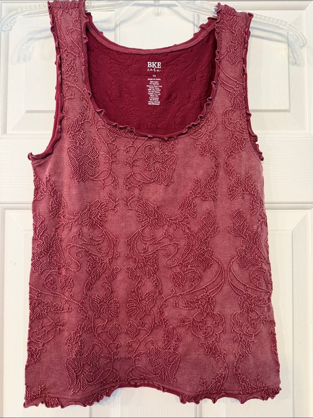 BKE Rose Wine Textured Floral Tank Top